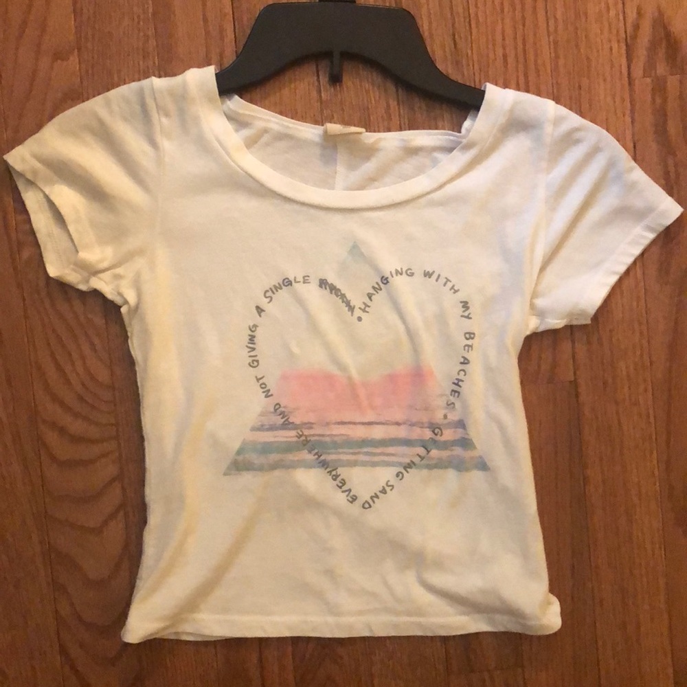 Hollister graphic crop tee